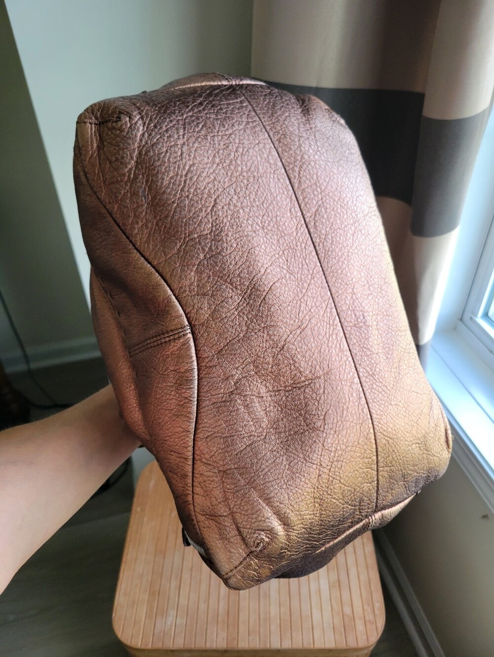 B. Makowsky Ultra Soft Copper Bronze Genuine Pebble Leather Large Tote - Picture 9 of 11